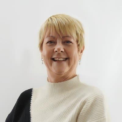 Photo of Lynn Botting