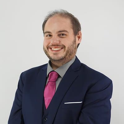 Photo of Andrew Robinson